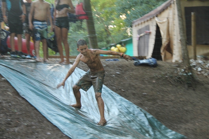 Village Camps International Summer Camp Ard&egrave;che, France 2019-07-26 https://www.villagecamps.com/journals_admin/images/927-45-19-07-2014 (800x533) (209).jpg